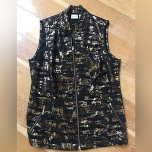 Chico’s ZENERGY NEEMA FOIL PATTERN VEST